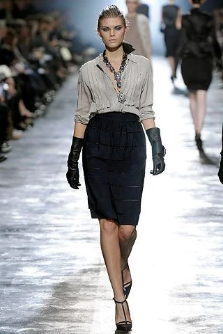 Look 18